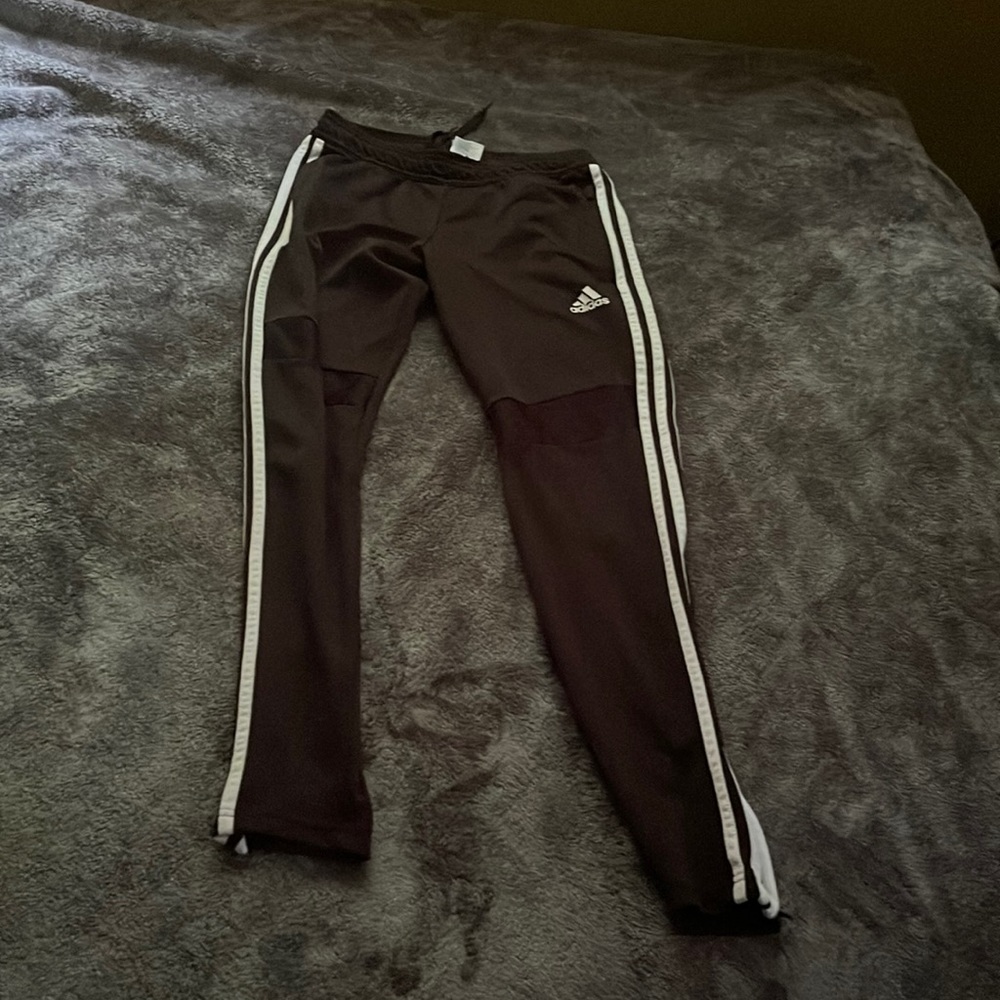 Adidas’s size small wore once